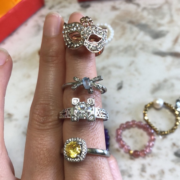 rings - Picture 3 of 4